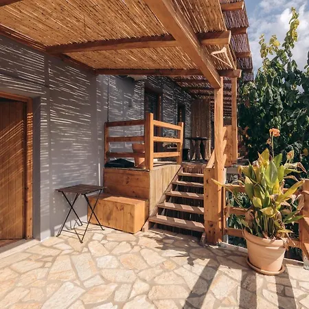 Aparthotel Sirens Beach Houses *